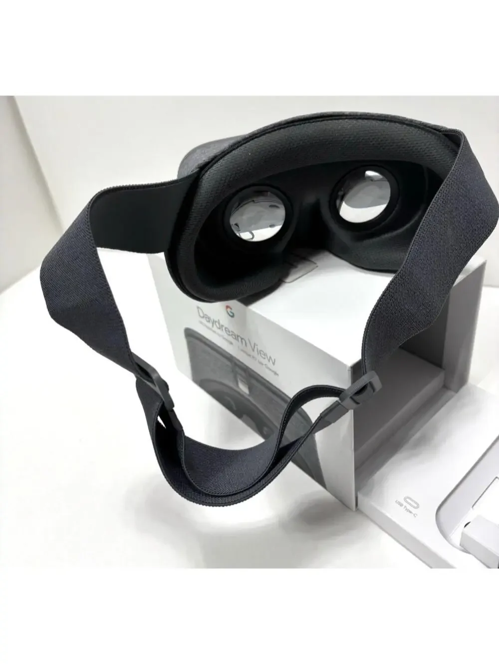 Google Daydream View VR Headset Only *No Remote* Virtual Reality Headset READ!